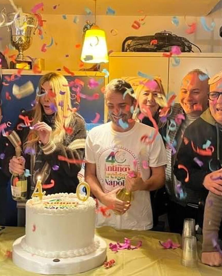 Buon compleanno ad Arcigay Napoli. L’associazione compie 40 anni