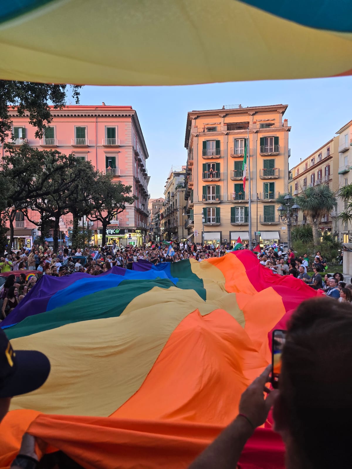 Il Vesuvio Pride, a Castellammare di Stabia, è un successo. Prossima tappa sarà Portici
